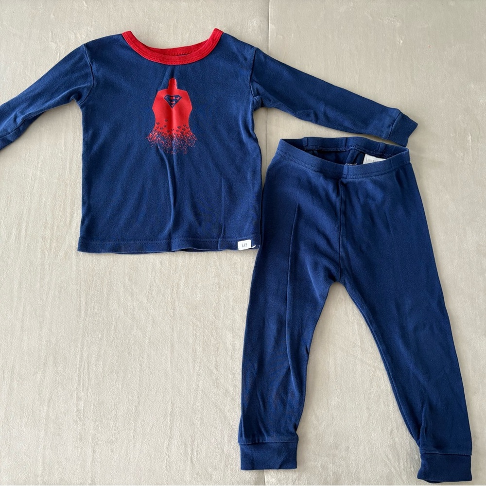 ⭐️2$15⭐️ Superman Pajamas